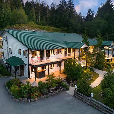 West Coast Trail Lodge Port Renfrew Extérieur photo